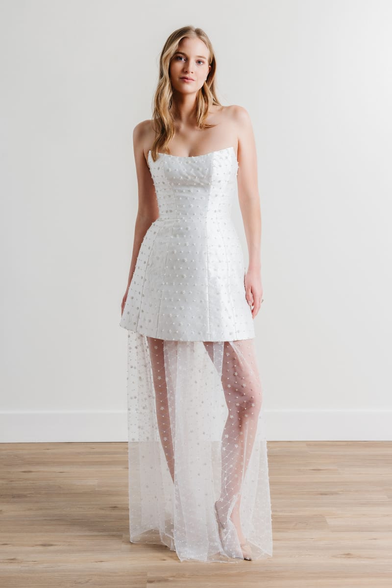 Robe de mariée deux en un, courte, jupe transparente amovible — Gabriel par Watters Designs, showroom MADAMOON Paris 10e