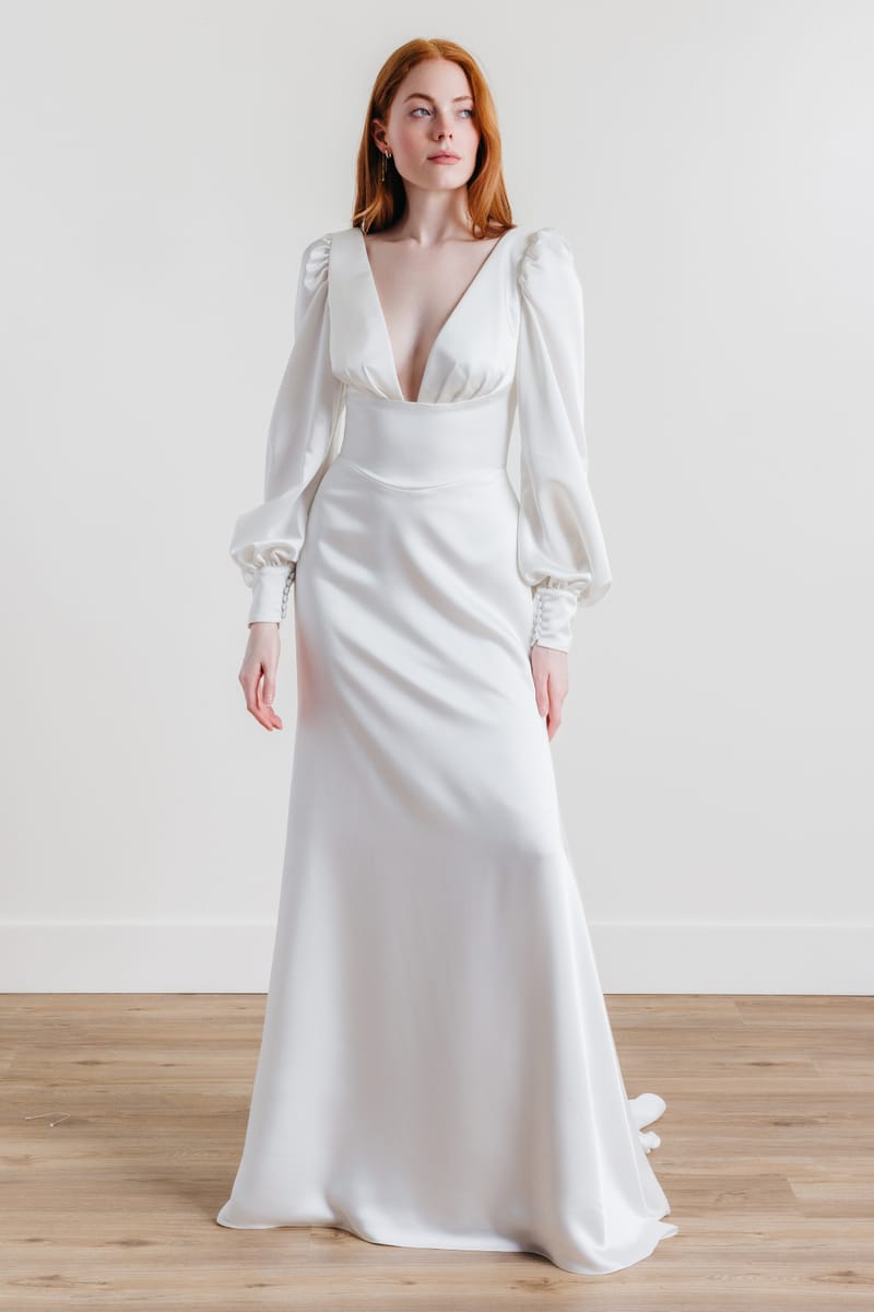 Robe de mariée fluide, manches ballon — Ryle par Watters Designs, showroom MADAMOON Paris 10e